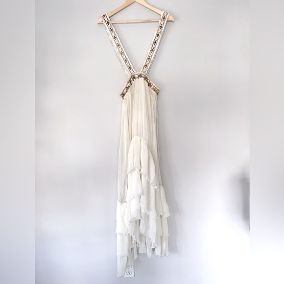 IXIAH - Chiffon Maxi Dress (WEEKEND SALE) - Picture 4 of 9